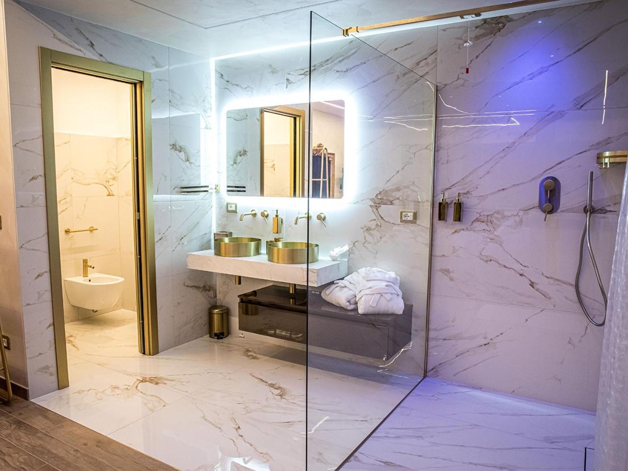 Rosa Dei Venti Apartment โจยาเตาโร ภายนอก รูปภาพ