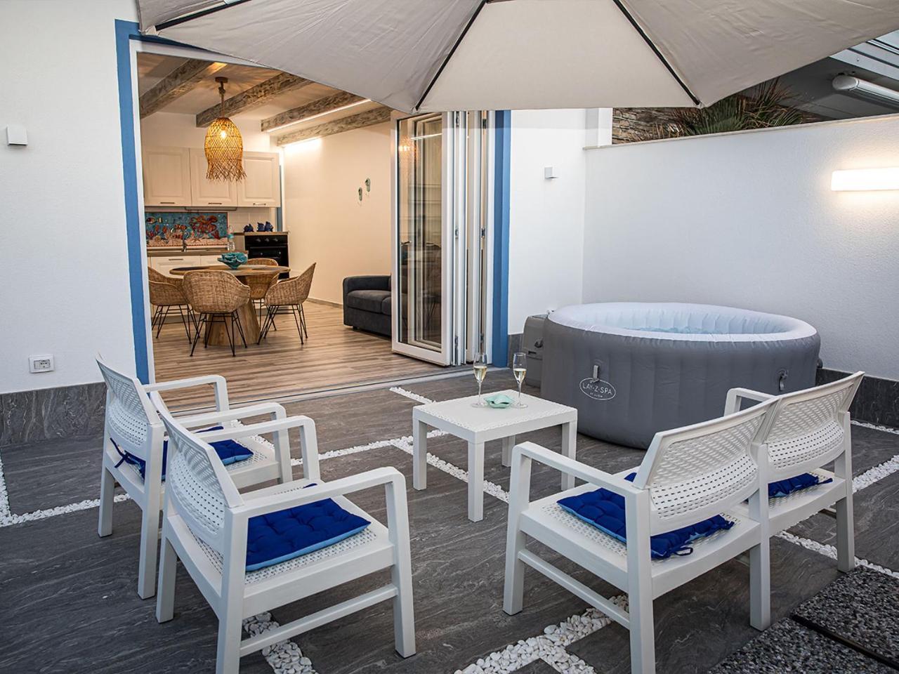 Rosa Dei Venti Apartment โจยาเตาโร ภายนอก รูปภาพ